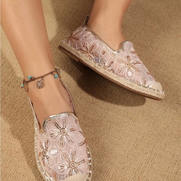 Sequin Decor Mesh Panel Espadrille Flats - Picture 3 of 3